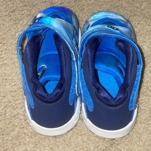 Toddler size 8 Winter Jordan